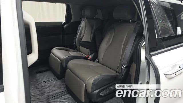 Kia Carnival 2025 — ფოტო 11/20