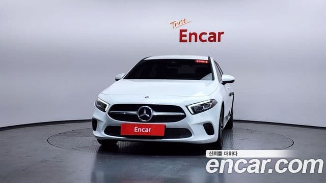 Mercedes-Benz A-Class 2022 — ფოტო 3/20