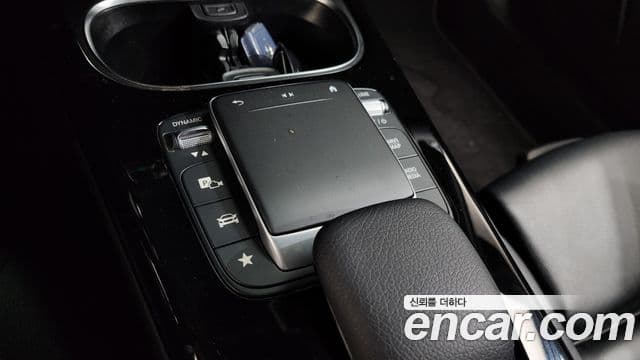 Mercedes-Benz A-Class 2022 — ფოტო 9/20