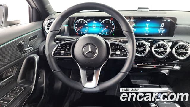 Mercedes-Benz A-Class 2022 — ფოტო 12/20