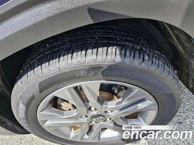 Kia Seltos 2021 — Şəkil 4/13
