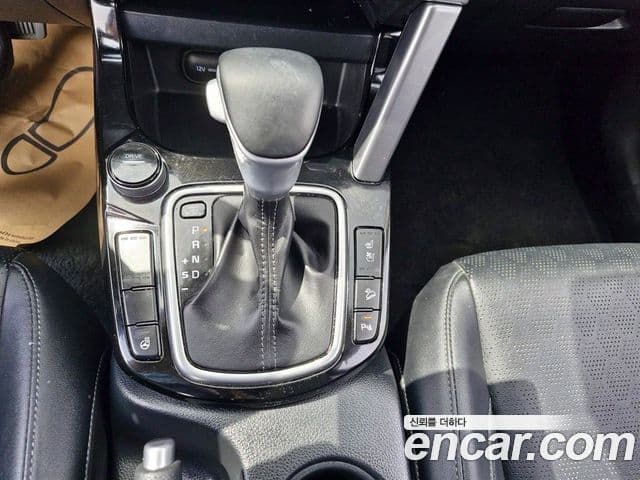 Kia Seltos 2021 — Şəkil 6/13