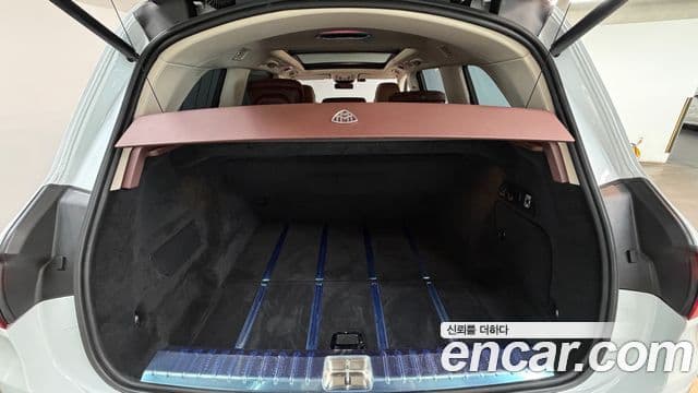 Mercedes-Benz GLS-Class 2026 — ფოტო 17/20