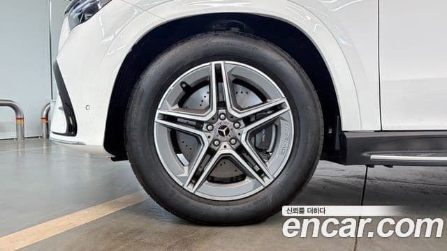 Mercedes-Benz GLE-Class 2025 — ფოტო 4/20