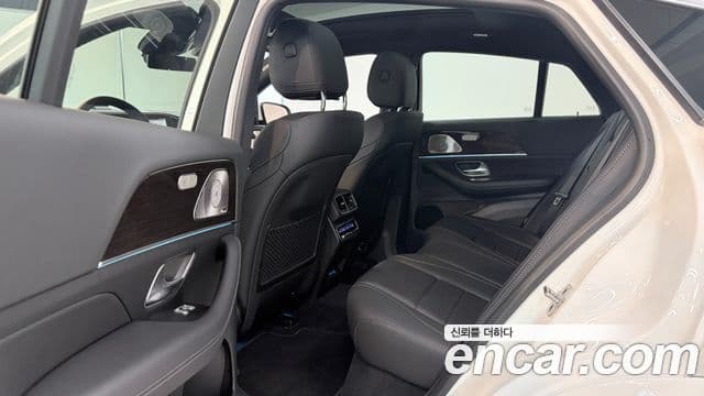 Mercedes-Benz GLE-Class 2025 — ფოტო 11/20