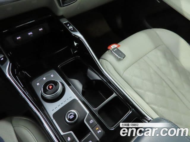 Kia Sorento 2022 — Şəkil 13/20