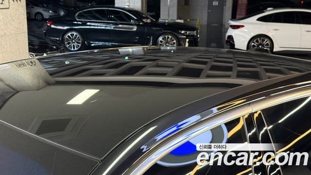 BMW 7 Series 2024 — ფოტო 17/20