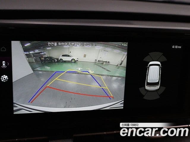 Kia Carnival 2022 — Фото 8/20