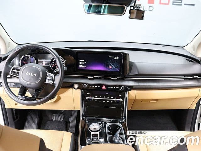 Kia Carnival 2022 — Фото 13/20