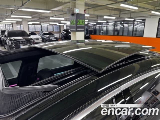 Mercedes-Benz S-Class 2022 — Photo 11/20