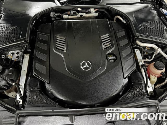 Mercedes-Benz S-Class 2022 — Photo 14/20