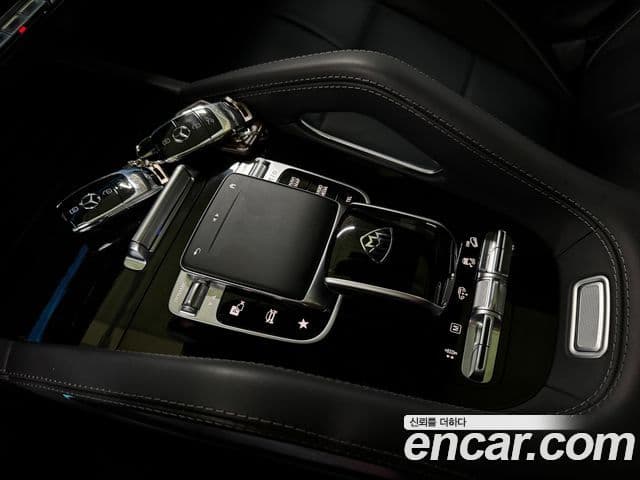 Mercedes-Benz GLS-Class 2022 — ფოტო 15/20