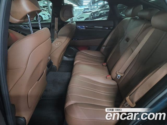 Genesis G80 2022 — Photo 11/20