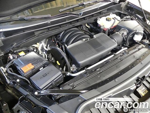 Cadillac Escalade 2025 — Şəkil 4/20