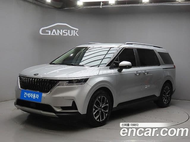 Kia Carnival 2020 — ფოტო 1/20
