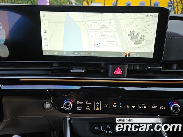 Kia Carnival 2025 — фото 9 из 20