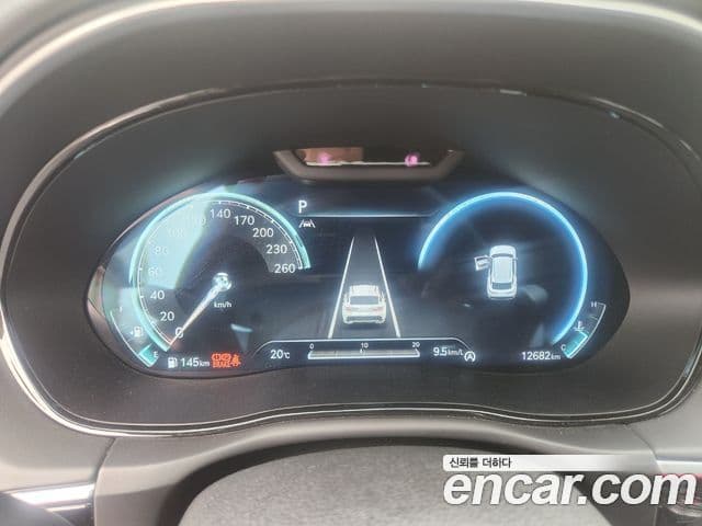 Genesis GV70 2024 — фото 13 из 20