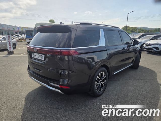 Kia Carnival 2020 — ფოტო 4/20