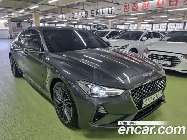 Genesis G70 2018 — Photo 12/20