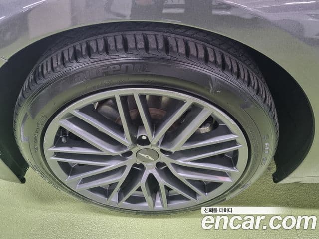 Genesis G70 2018 — Photo 7/20