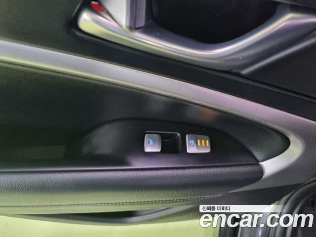 Genesis G70 2018 — Photo 5/20
