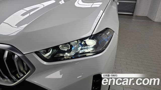 BMW X6 2025 — Photo 27/32