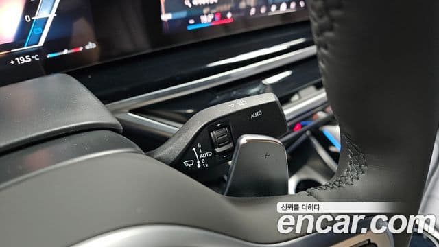 BMW X6 2025 — Photo 3/32