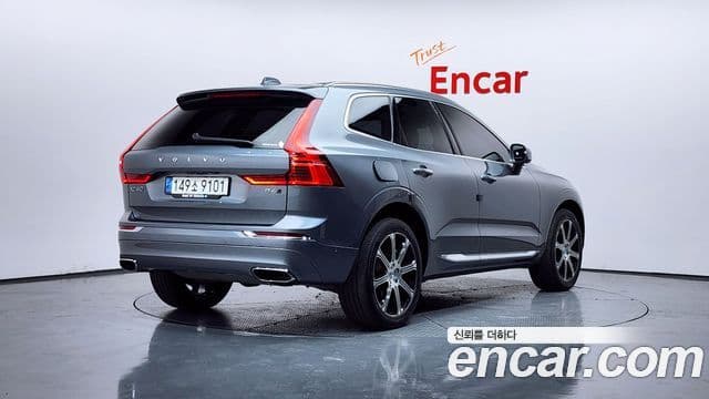 Volvo XC60 2021 — Şəkil 2/20