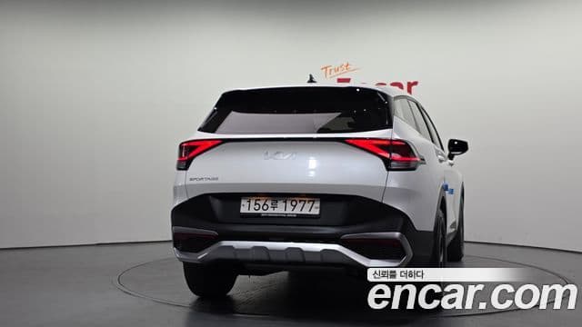 Kia Sportage 2021 — ფოტო 4/20