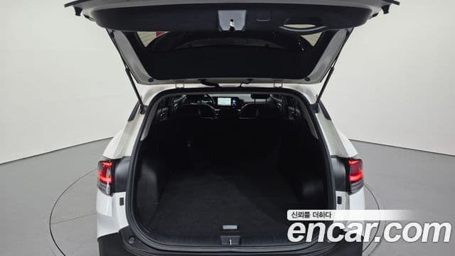 Kia Sportage 2021 — ფოტო 20/20