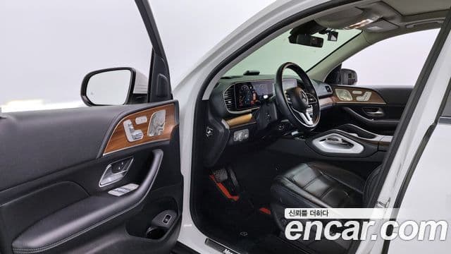 Mercedes-Benz GLE-Class 2021 — ფოტო 10/20