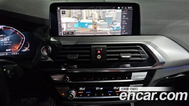 BMW X3 2021 — ფოტო 15/20