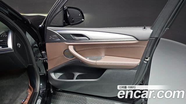 BMW X3 2021 — Photo 3/36