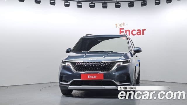 Kia Carnival 2022 — Фото 3/20