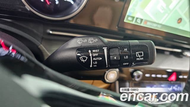 Kia Carnival 2022 — Фото 16/20