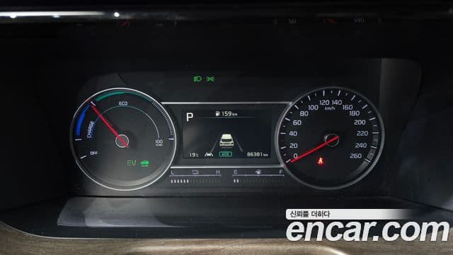 Kia Sorento 2021 — ფოტო 8/20