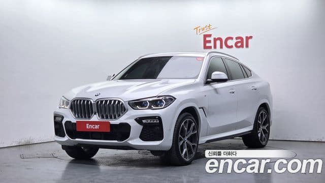 BMW X6 2021 — ფოტო 14/20