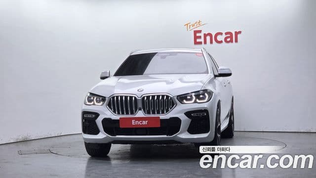 BMW X6 2021 — ფოტო 17/20