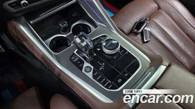 BMW X6 2021 — ფოტო 15/20