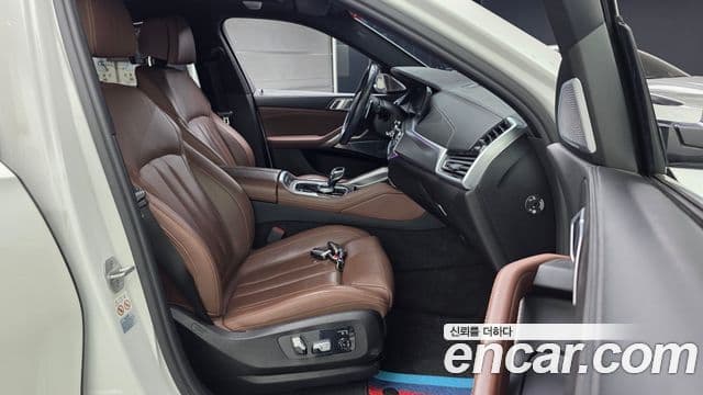 BMW X6 2021 — ფოტო 10/20