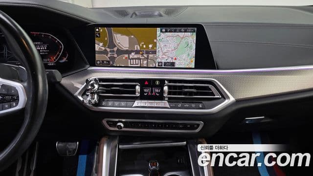 BMW X6 2021 — ფოტო 18/20