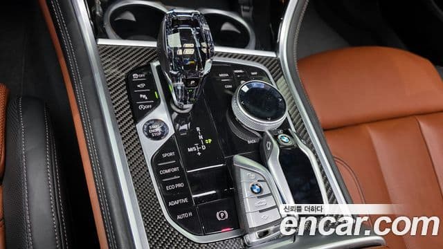 BMW 8 Series 2024 — фото 7 из 20