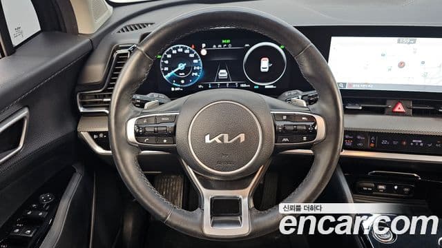 Kia Sportage 2023 — Фото 12/20