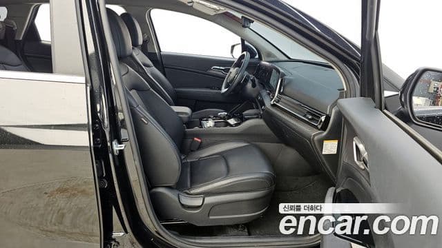 Kia Sportage 2023 — Photo 25/37