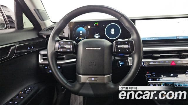 Hyundai Grandeur 2023 — ფოტო 11/20