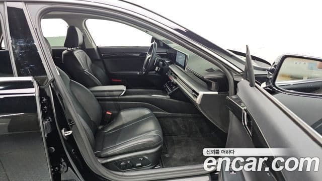 Hyundai Grandeur 2023 — ფოტო 18/20