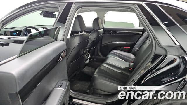 Hyundai Grandeur 2023 — ფოტო 19/20