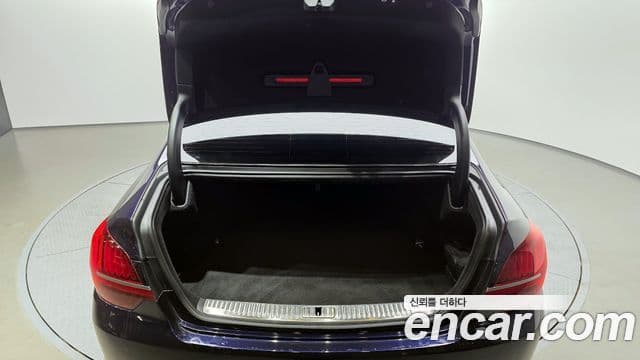 Kia The K9 2021 — ფოტო 31/43