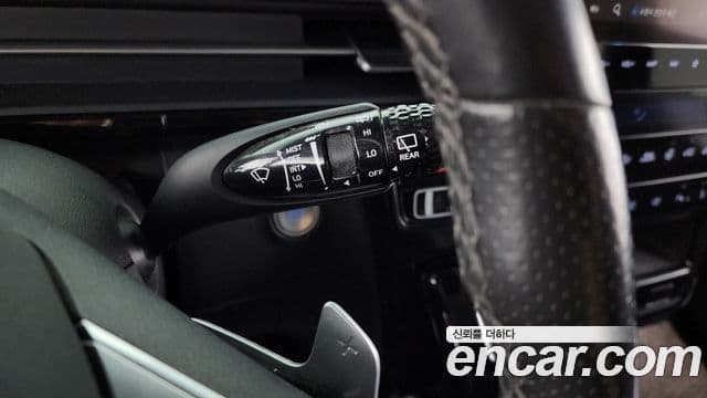 Hyundai Staria 2021 — Photo 25/32