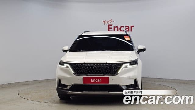 Kia Carnival 2022 — ფოტო 3/20